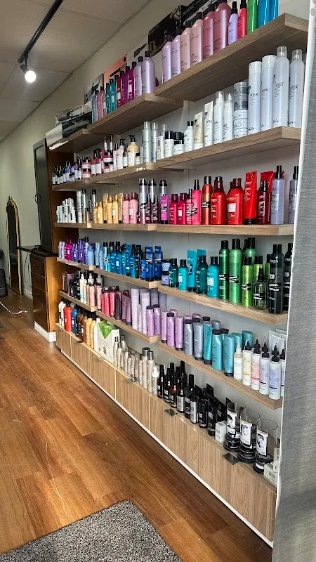 Wyld Roots Salon (Arvada) — Hair salon in Arvada